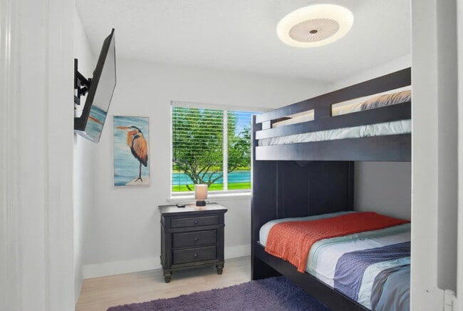 Building Photo - 13115 Ashington Pointe Dr