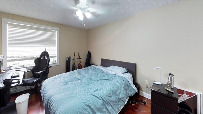 Building Photo - 15584 NW 12th Ct