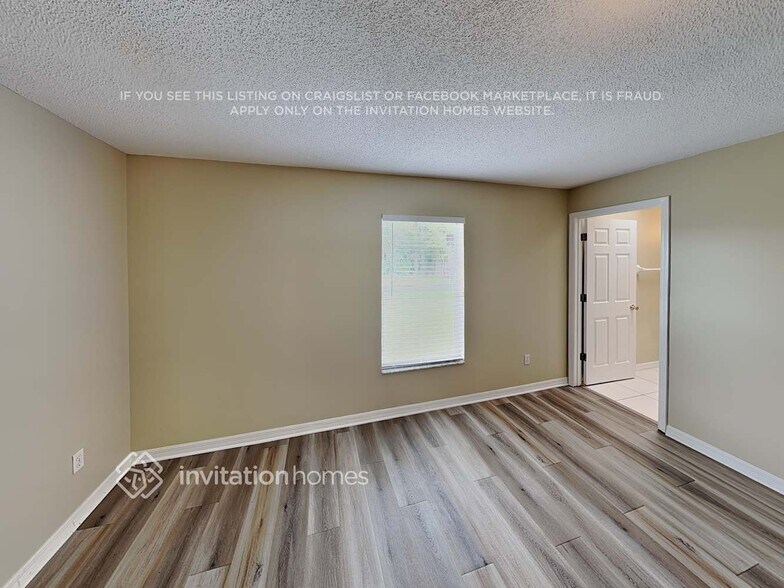 Building Photo - 3132 Travelers Palm Dr