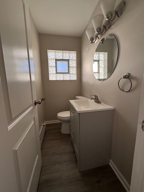 Building Photo - 11220 Moraine Dr