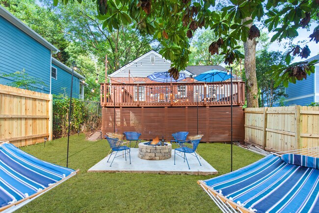 Building Photo - 919 Gilbert St SE