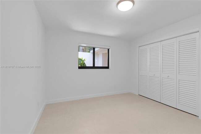 Building Photo - 7915 SW 166th St