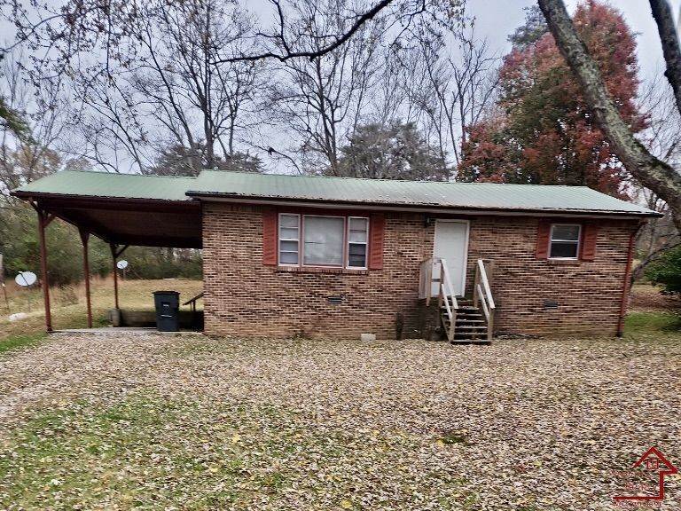 Building Photo - 759 Robinson Rd