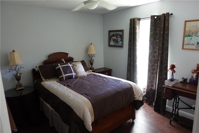 Building Photo - 217 Bridgewater Cir