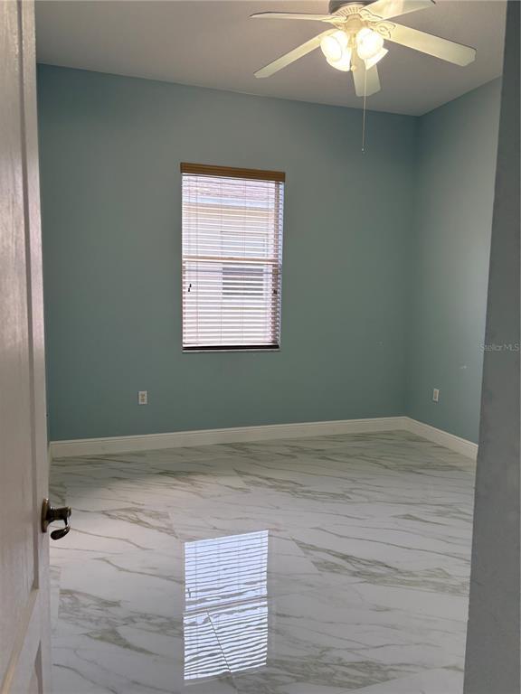 Building Photo - 1150 Creekview Ct