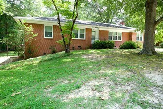 Building Photo - 656 E Samford Ave