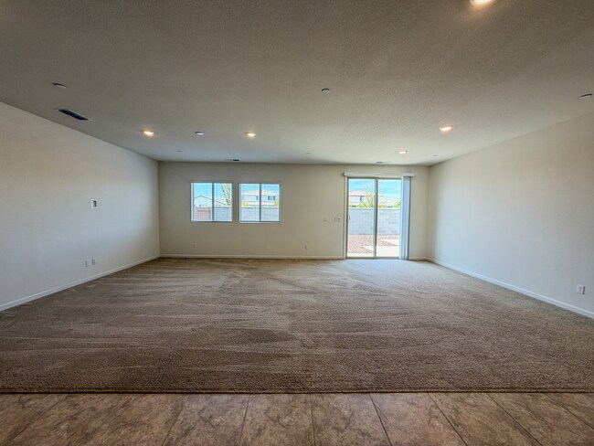 Building Photo - 2048 Ballet Way