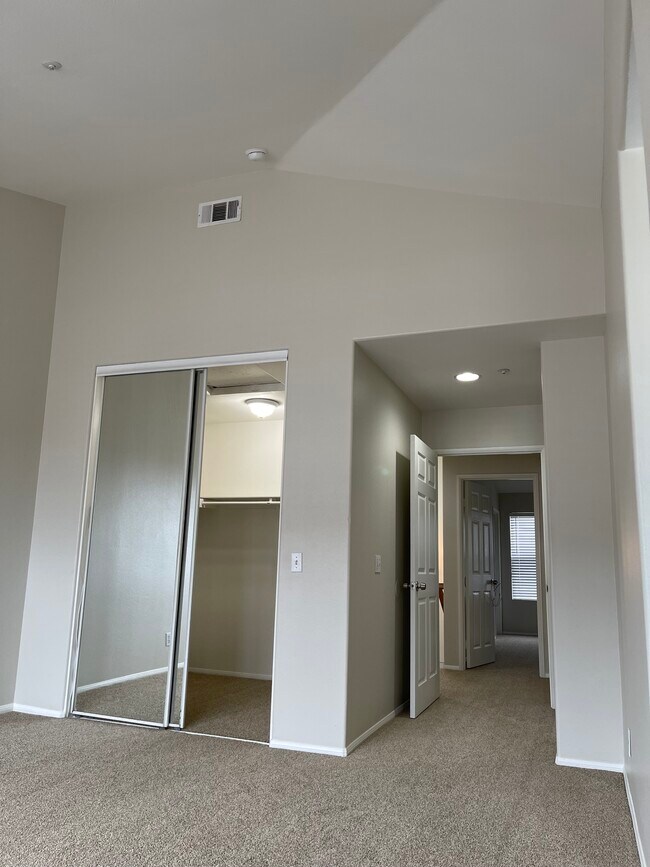 Building Photo - 19062 Windridge Ln