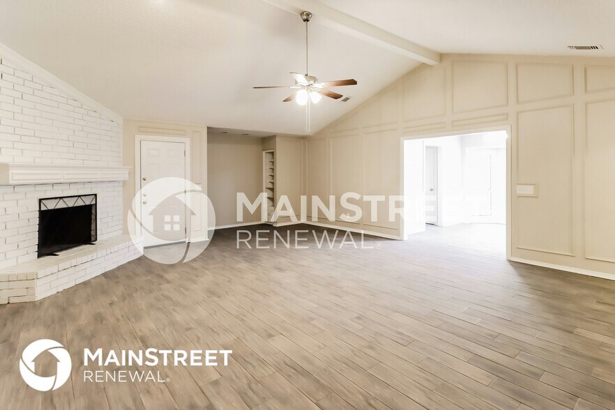 Building Photo - 2517 Dove Creek Ln