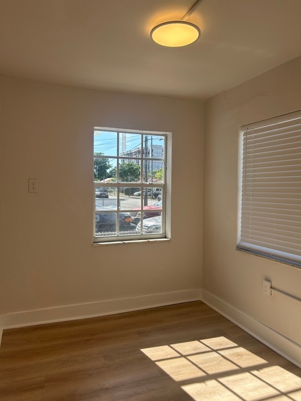 Building Photo - 485 NW 25th Ct