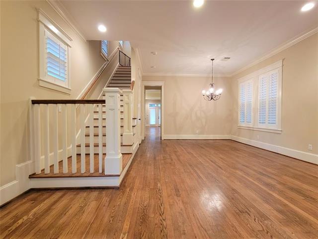 Building Photo - 632 W 17th St