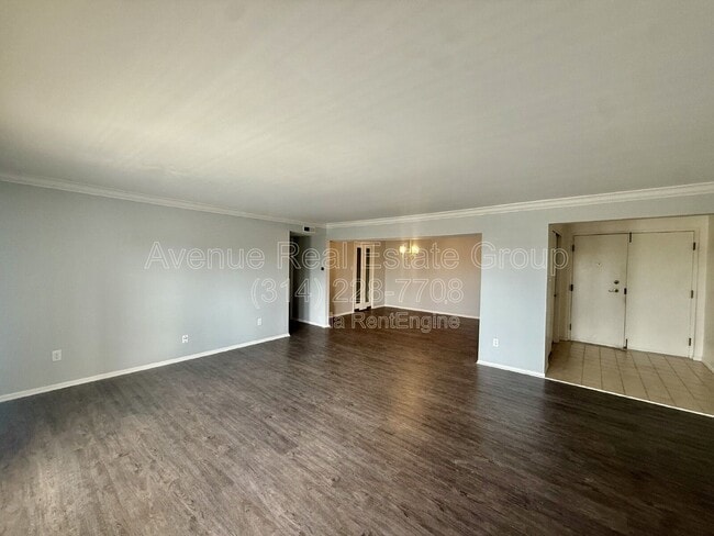 Building Photo - 974 Claytonbrook Dr