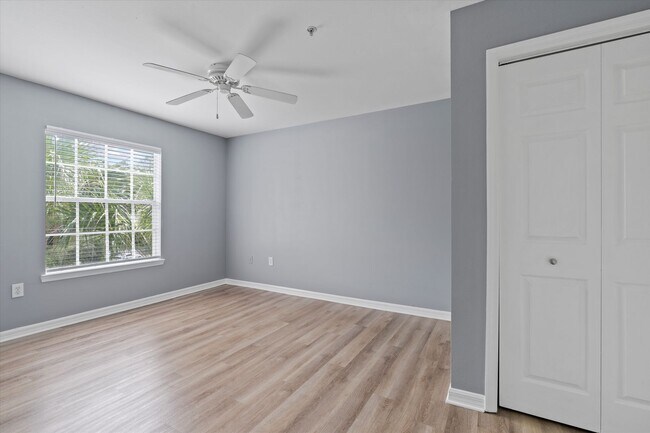 Building Photo - 3591 Kernan Blvd S