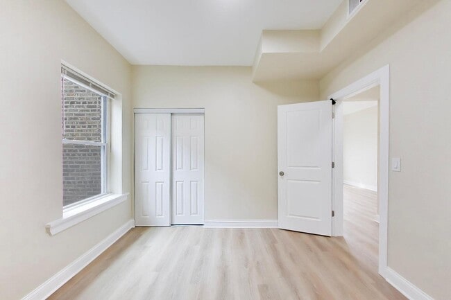 Building Photo - 2235 N Kedzie Blvd