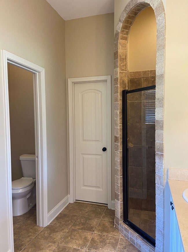 Building Photo - New For Rent in Helena!