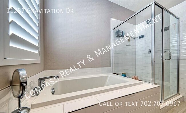 Building Photo - 11287 Gravitation Dr