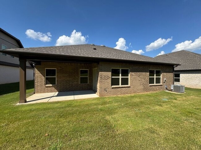 Building Photo - New construction home with move in special!