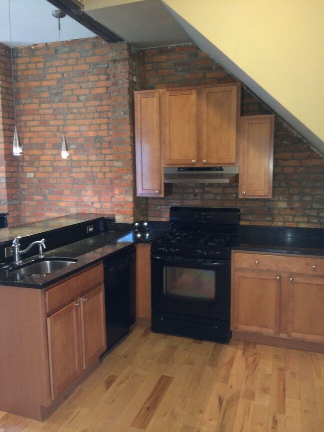 Primary Photo - 57 Smith Pl