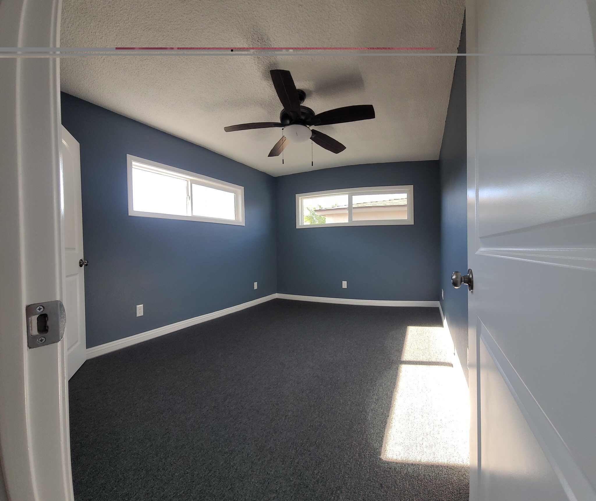 Building Photo - 731 1/2 Via Altamira