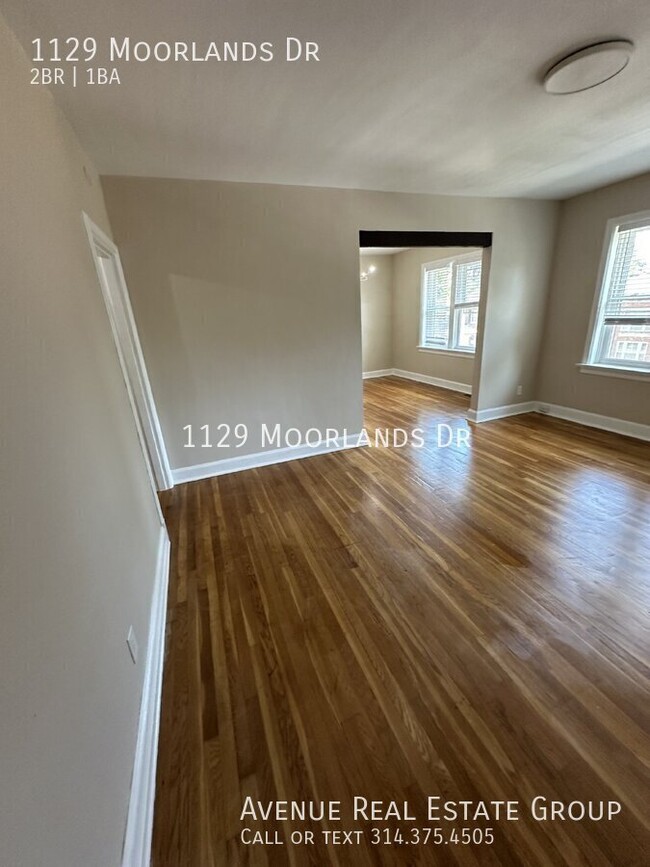 Building Photo - Updated 2 bedroom, 1 bathroom unit in Rich...