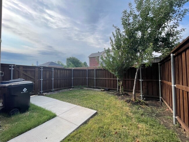 Building Photo - 2 story, Corner lot, Frisco ISD