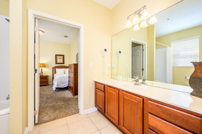 Building Photo - 4114 Breakview Dr