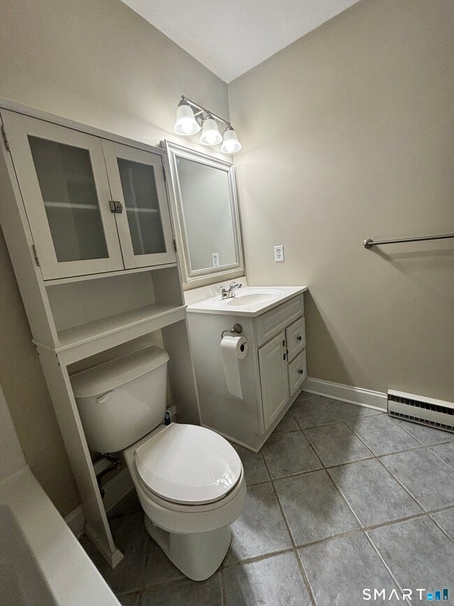 Building Photo - 100-112 N Turnpike Rd