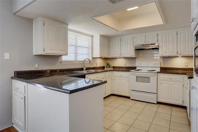 Building Photo - 7745 Pear Tree Ln