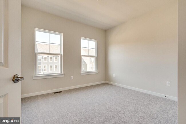 Building Photo - 1759 Autumn Maple Leaf Dr