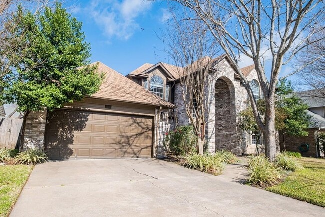 Building Photo - 9202 Amanda Dr