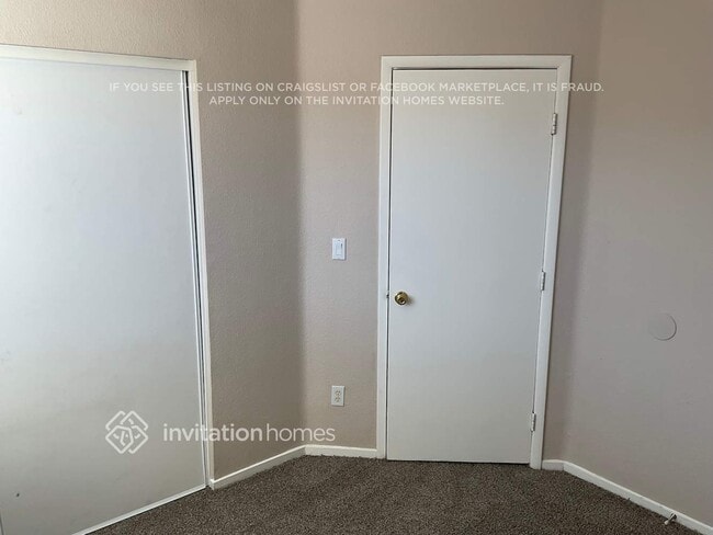 Building Photo - 1729 Splinter Rock Way