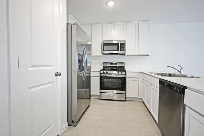 Building Photo - 14609 Mudstone Pl