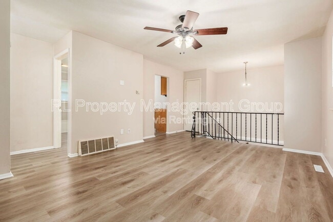 Building Photo - 1495 Yates Dr
