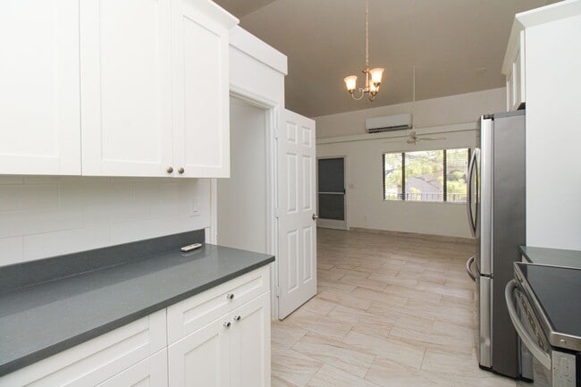 Building Photo - ANNUAL UNFURNISHED ** Wiggins Pass West **...