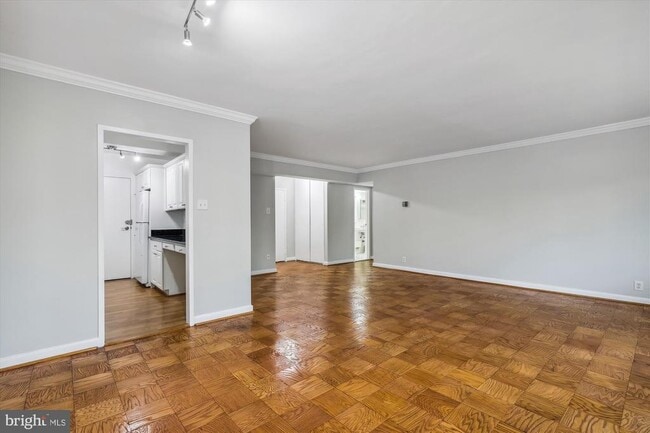 Building Photo - 4201 Cathedral Ave NW