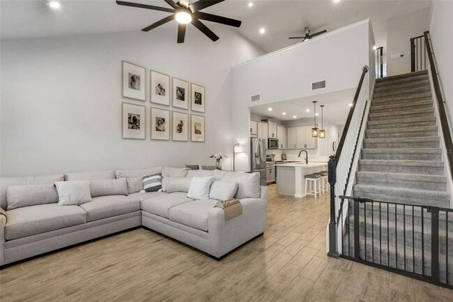 Building Photo - 5606 Silverbridge Trl