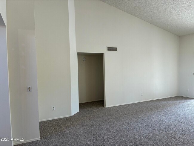 Building Photo - 18866 N 96th Ln