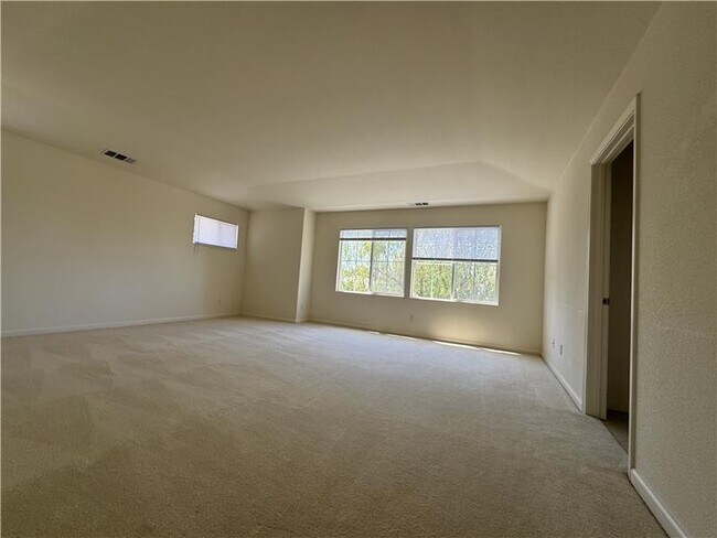 Building Photo - 4641 Palomino Way