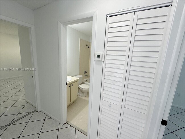 Building Photo - 13408 SW 116th Ct