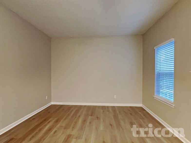 Building Photo - 6746 Pole Creek Dr