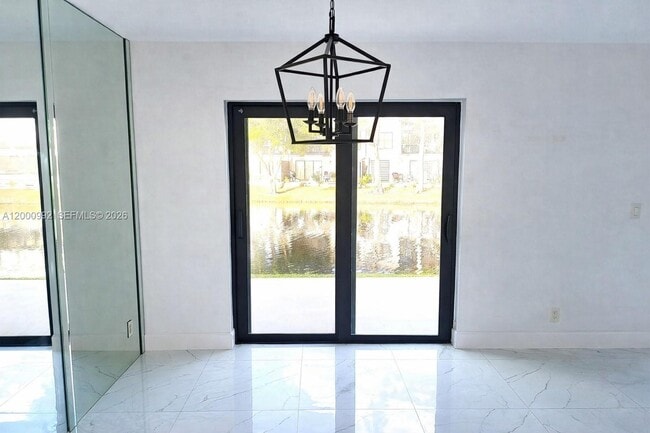 Building Photo - 9723 N New River Canal Rd