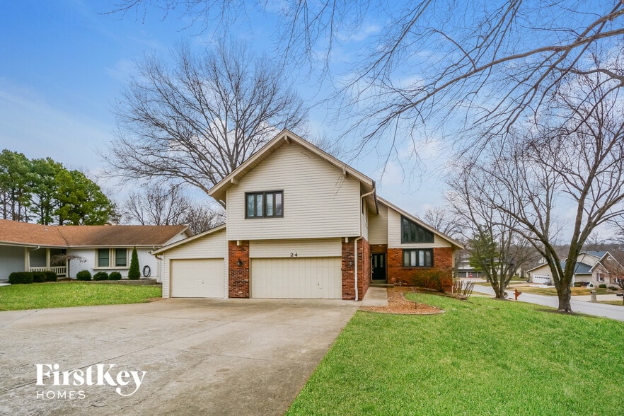 Building Photo - 24 Lille Ct