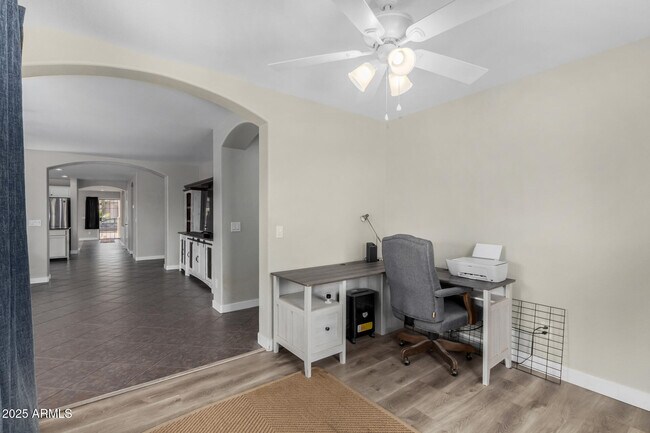 Building Photo - 16035 N 159th Dr