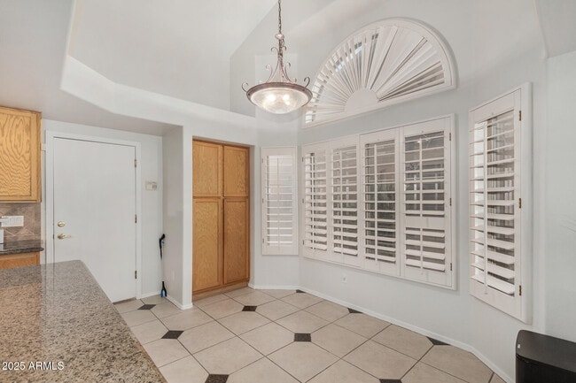 Building Photo - 4550 E Bent Tree Dr