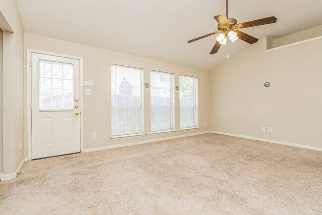 Building Photo - 6329 Glen Knoll Dr