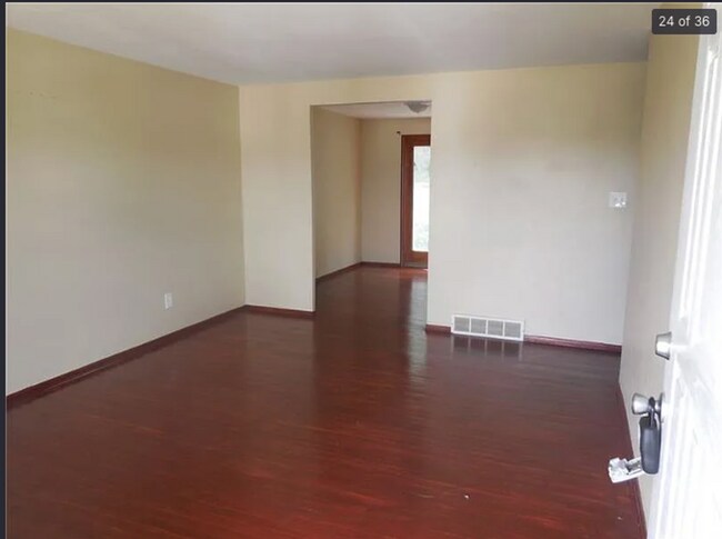 Building Photo - 3 Bedroom/1.5 Bath Home for RENT in 15235