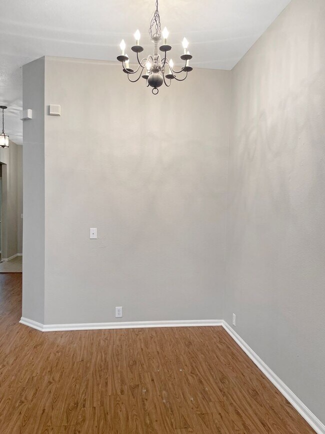 Building Photo - Spacious Home with Split-Bedroom Design Near Texas Motor Speedway!