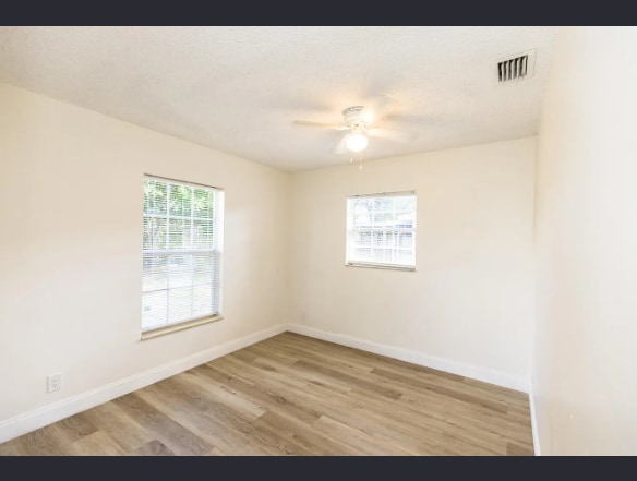 Building Photo - 2634 W 28th St