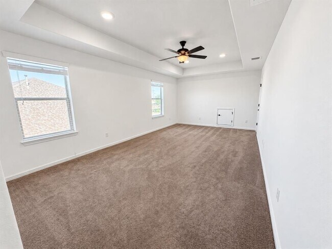 Building Photo - 14312 Senia Bend
