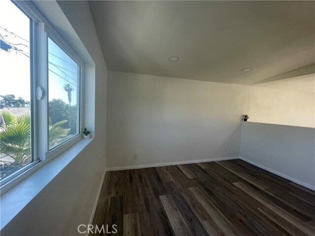 Building Photo - 239 Myrtlewood Dr